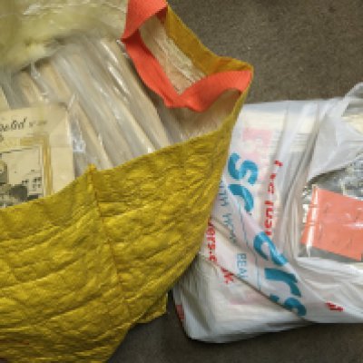 A collection of war illustrated in dust covers approximately 80. NO RESERVE