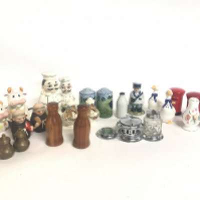 A large collection of various vintage salt and pepper shakers as pictured. Cannot be posted. NO RESERVE