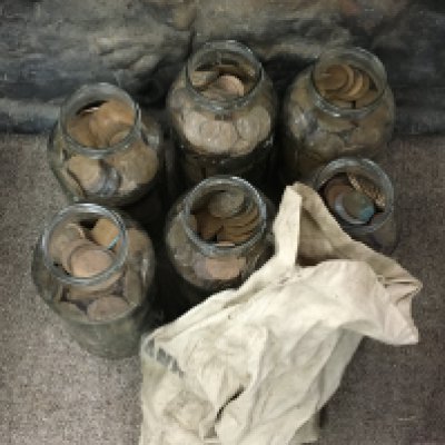 Large collection of uk circulated cooper coinage.