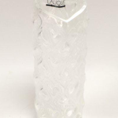 Heart shape lalique vase. No obvious damage or restoration. 16cm tall.This lot cannot be posted