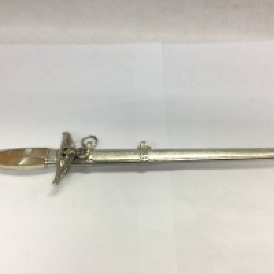 A good quality retrospective copy of a WW2 Diplomat German dagger. Shipping category D.
