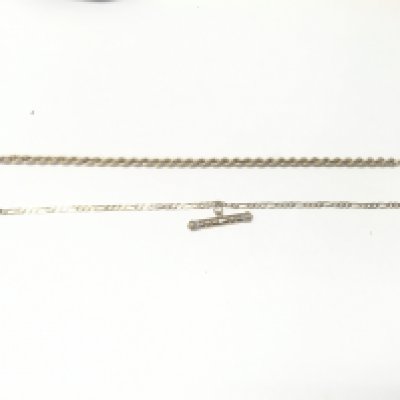 Two 9ct gold bracelets. Approx 4.88 grams.