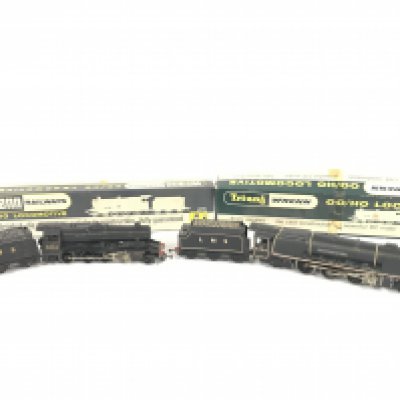 2 X Boxed Wrenn 00 Gauge Locomotives. Both In need Of Some Tlc.#s W2225 2-8-0 Freight L.M.S. And W2227 City Of Stoke L.M.S. No Reserve (2).