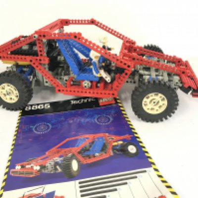 A Vintage Lego Technic Test Car With Manual #8865. No Reserve.