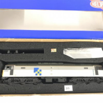 A Boxed Heljan 00 Gauge Class 47 Diesel Trainload Construction. #4812.
