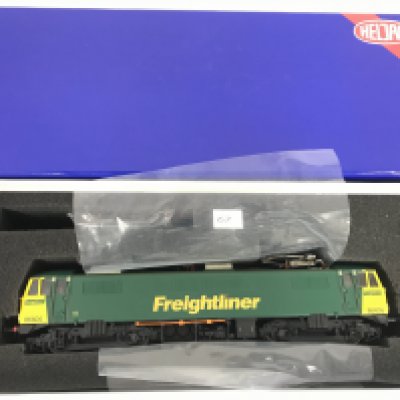 A Boxed Heljan 00 Gauge Class 86 Freightliner. Green Livery  #86041.