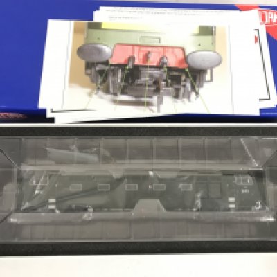 A Boxed Heljan 00 Gauge English Electric DP 2 Prototype In Early Green Livery #40101. Lid Edition.