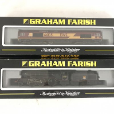 2 Boxed Graham Farish N Gauge Locomotives. A V2 60807 BR Limed Black  #372-601 And A Class 66 Diesel 66135 EWS. #371-375.