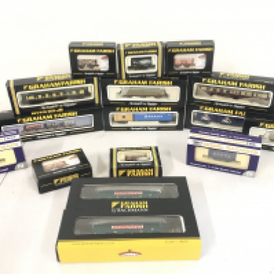 A Collection Of Graham Farish And Dalpol Boxed N Gauge Wagons. Some Limited Editions.