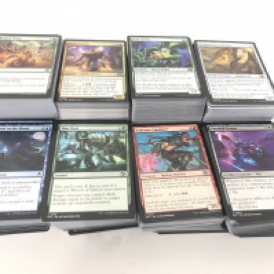 Approximately 1100 Magic The Gathering Trading Cards. No Reserve.