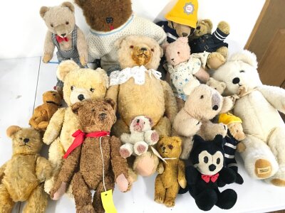A Collection of various teddies including Merry thought etc