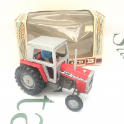 A Boxed Britains Massey Ferguson Tractor #9522. (inner Part Of Box Missing)