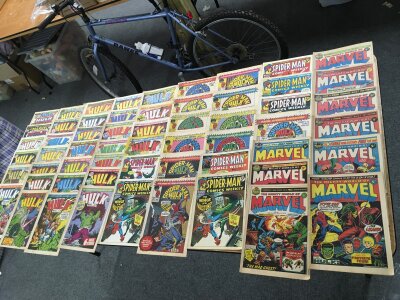 Assorted marvel comics including Spider-Man hulk etc.