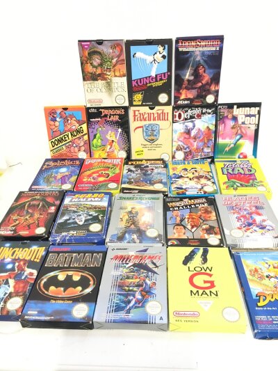 22 Boxed Nintendo (NES) Games. Including Kung Fu.