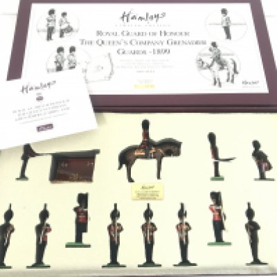 A Boxed Britains Royal Guard Of Honour The Queen Company Grenadier Guards - 1899. #00105.