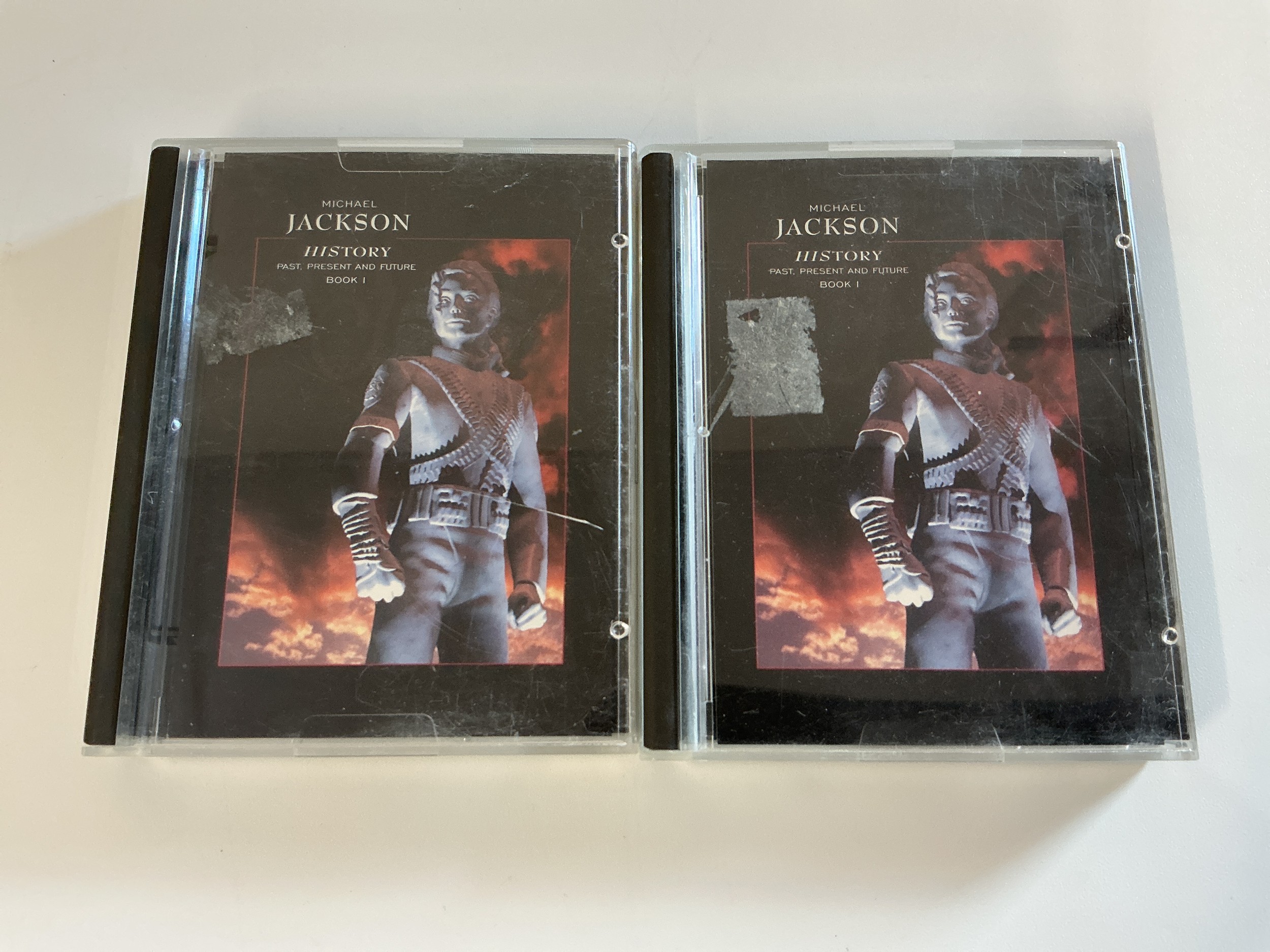 A two minidisc set of History by Michael Jackson.
