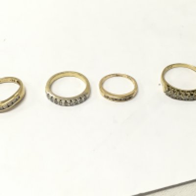 Four 18ct gold diamond row set rings, sizes J,N,O,S. approx weight 14grams.