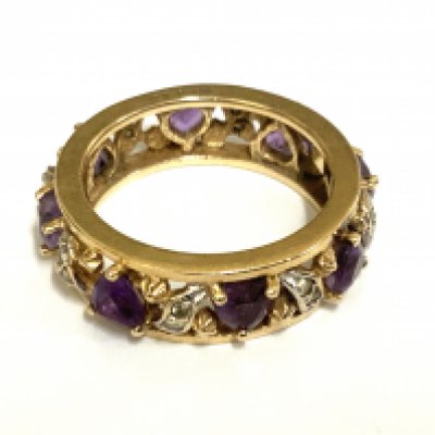 A 14ct gold and heart shaped amethyst and diamond full eternity ring, Size M (A)