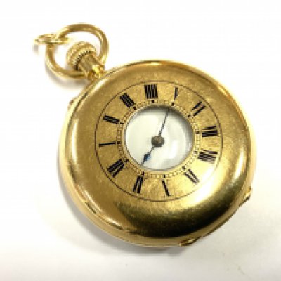 18ct gold ladies half hunter pocket watch with blue enamel chapter outer ring, total weight 48.35g (A)