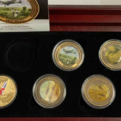 A collection of modern gold plated coins. (D) NO RESERVE