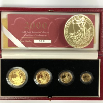 Proof Gold Britannia four coin set dated 2000. Limited edition number 518/750 (A)