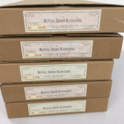 5x boxed sets of Britains metal model minatures featuring The Royal Irish Guards limited editions. No reserve.