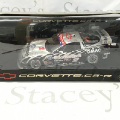 A Boxed Auto-Art Corvette C5-R. 1/18 Scale. No Reserve.