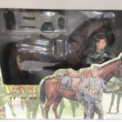 A Boxed Dragon Models WWII Western Front Action Figure Set.
