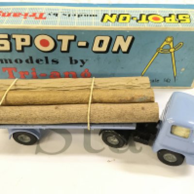 A Boxed Spot-On Ford Thames Trader With Articulated Flat Float Without Sides With Log Load #111A/O.T.