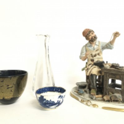 Ceramics including a Capodimonte figure, Offefors Swedish glass vase, 19th century Worcester blue & white dish. This lot cannot be posted- NO RESERVE
