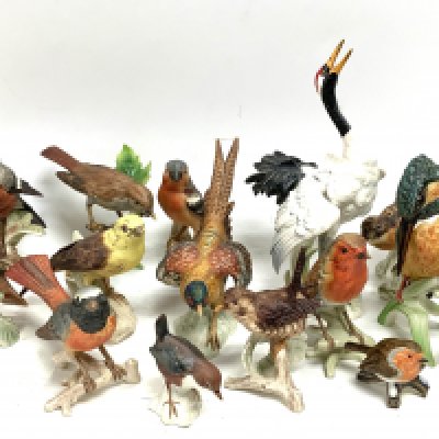 A good selection of Goebels ceramic bid figures, (15) Catagory D postage