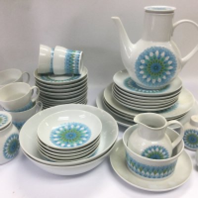 A mid 20th Century design Noritake tea and dinner service in Bahama pattern. Shipping category D.