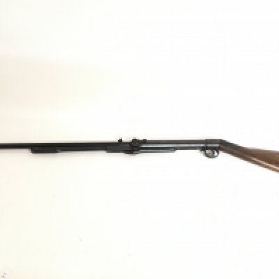 A vintage BSA improved model D air rifle, 110cm long.