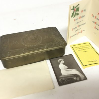 A First World War Christmas tin Her Royal Highness The Princess Mary Christmas Fund with card envelope and photo.