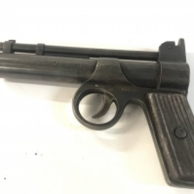 A Webley junior .177.