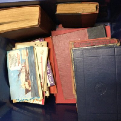A collection of late 19th/early 20th century vintage childrens books including Tennysons Poems, Poems and plays of Oliver Goldsmith and mostly full Brooke bond booklets.