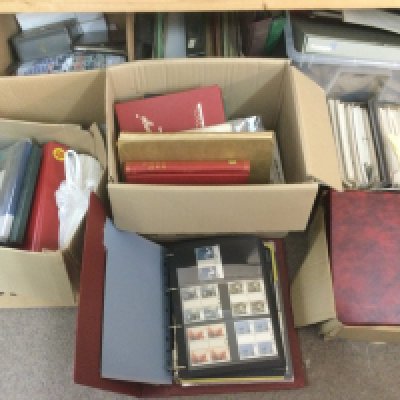 A large collection of stamps including Victorian and later examples plus various first day covers. Shipping category D.