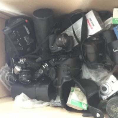A collection of vintage cameras including Chinon CM-3, Fujifilm, Fujica AX-5, Aafa Moviexoom10 and equipment including Lenses Fujica EBC X-Fujinon-Z, Reflex Makinon MC etc. This lot cannot be posted