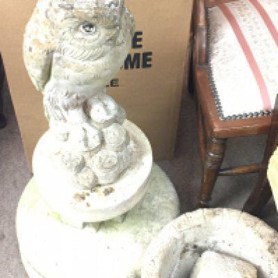 Stone owl ornament (74 cm tall) and a stone bowl. This lot cannot be posted