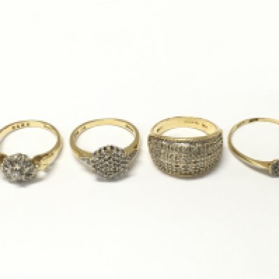 Four 18ct gold diamond cluster rings sizes K1/2 L M P approximately 14g