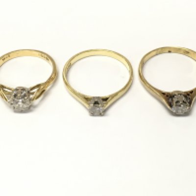 Three 18ct gold diamond solitaire rings. Size K and N approximately 6.5g