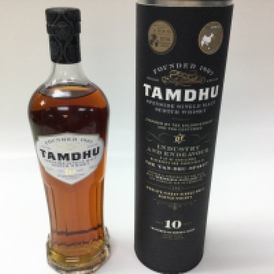 A bottle of Tamdhu 10 years single malt whisky. 70ml slewed bottle with box.