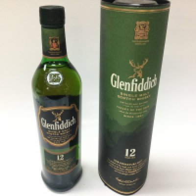 Glenfiddich single malt 12 years whisky. 700ml sealed and boxed.