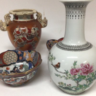 A late Republic Chinese porcelain vase decorated with birds and foliage and character marks to the vase a pair of bowls and a Japanese vase no reserve