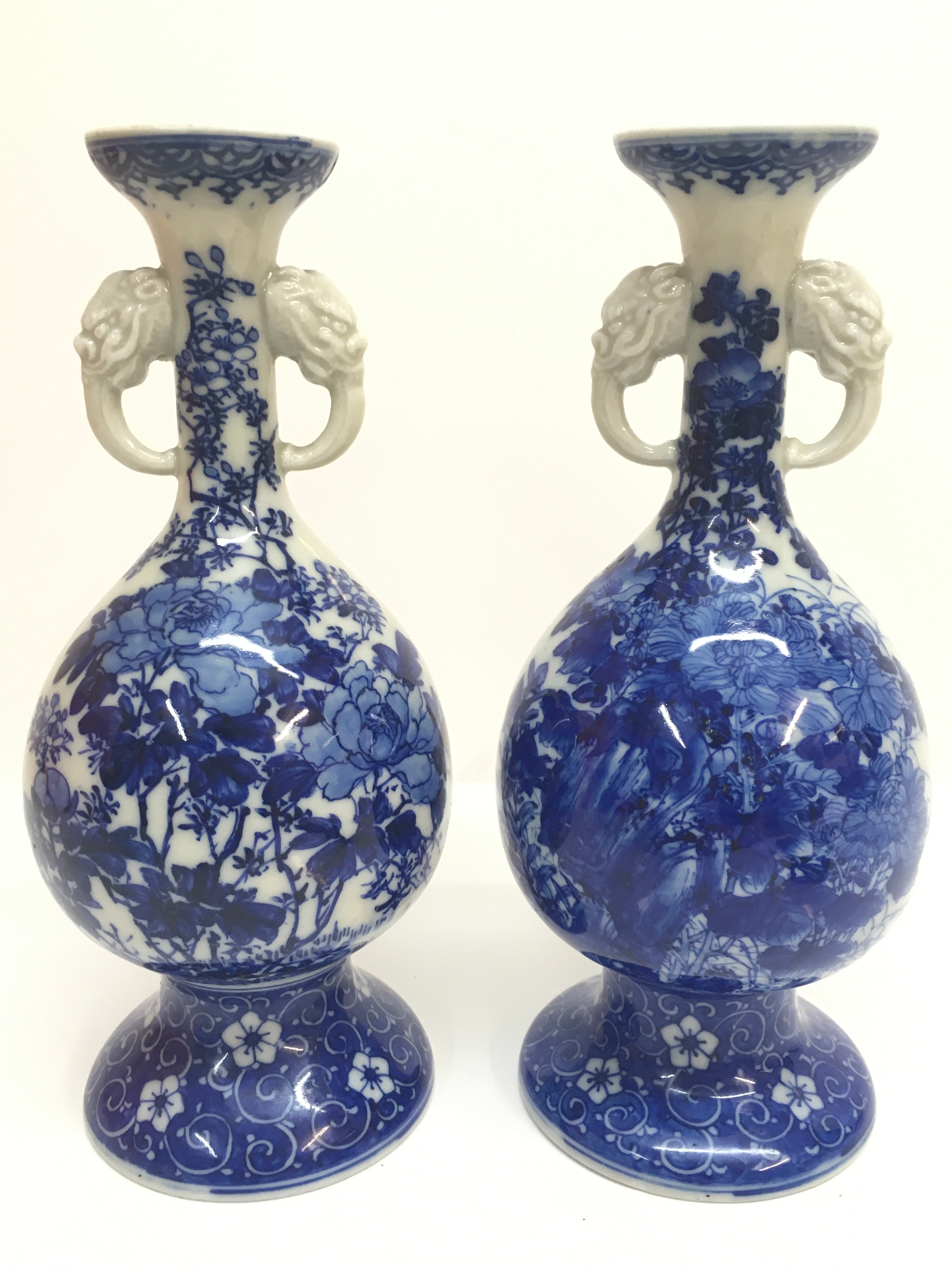 A Chinese 19th century Kylin handled vases , 25cm tall