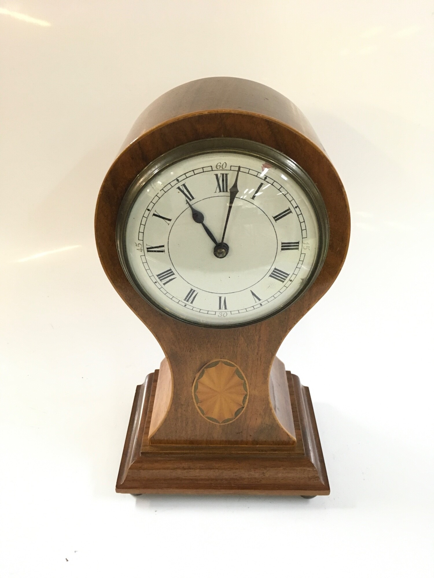 An Edwardian Mantle Clock TO BE SOLD WITHOUT RESERVE