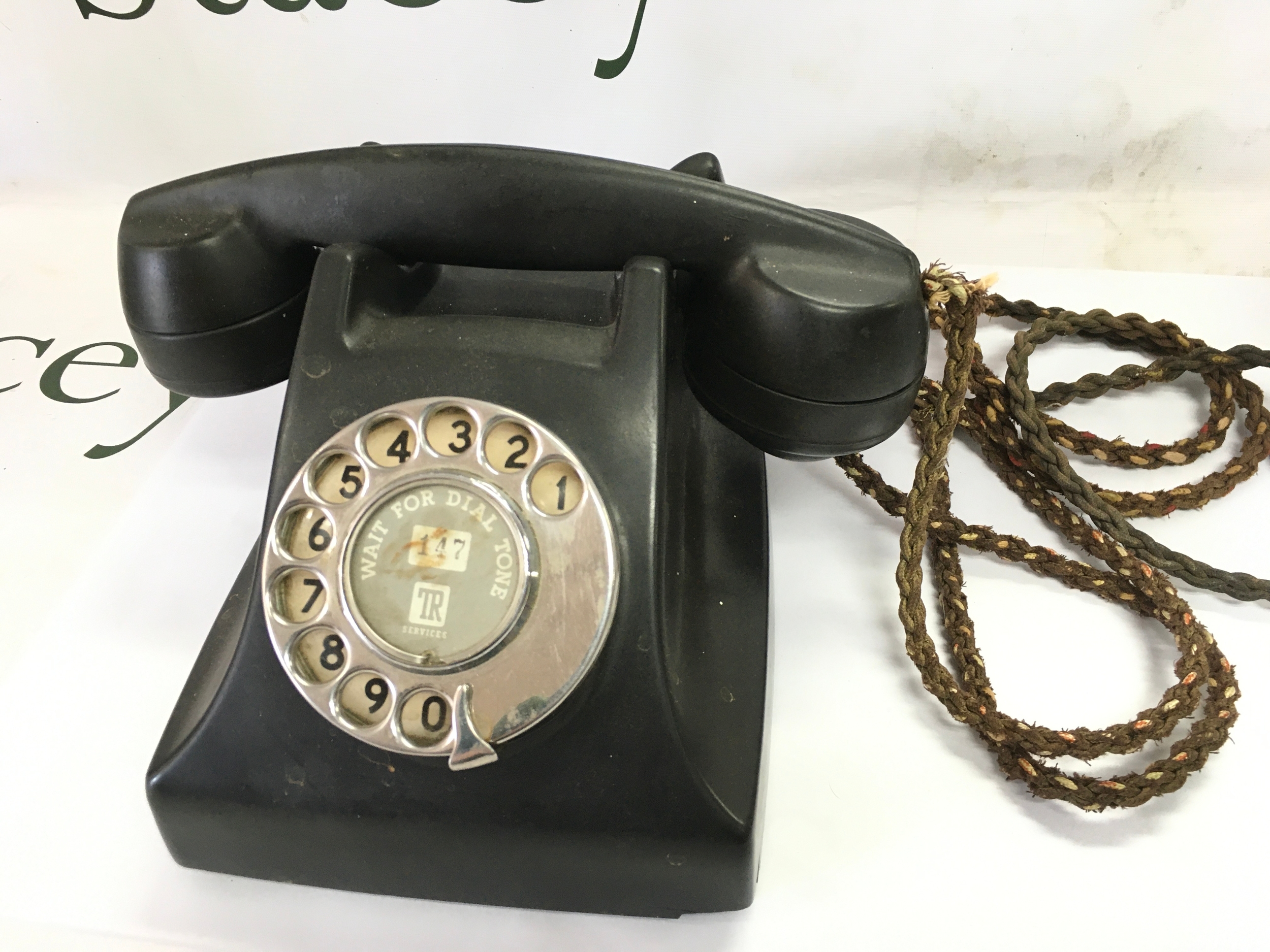 Telephone 