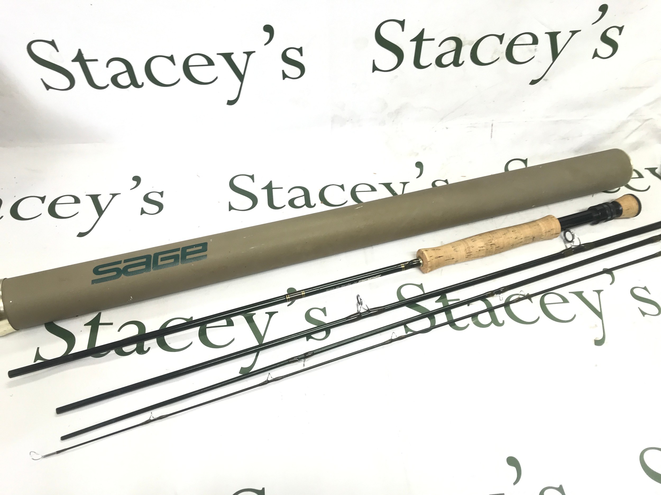 A Sage XP 890 4 Graphite IIIe #8 Line 9'0' 4 3/16 OZ fly rod