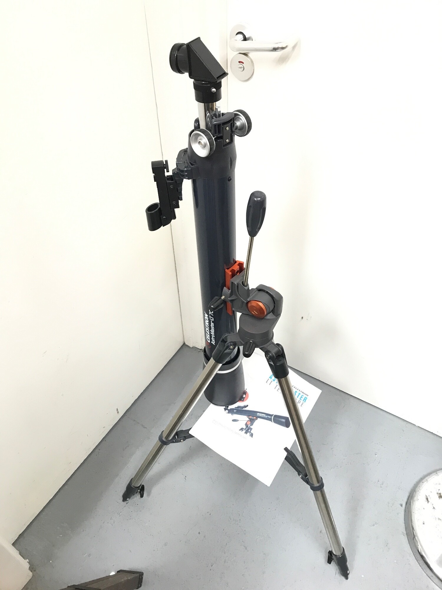 A Celestrolon Astro master telescope NO RESERVE
