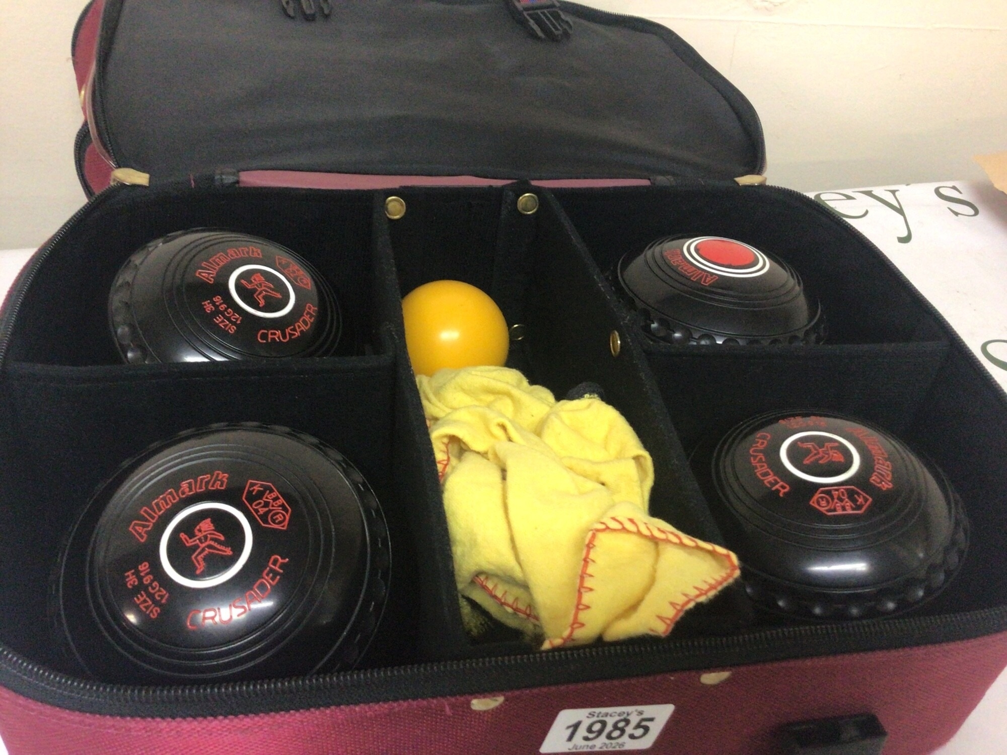 A set of lawn bowls Almark Crusader size 3H very good condition lightly used with a yellow jack ball in a Henselite sectioned canvas bag. NO RESERVE